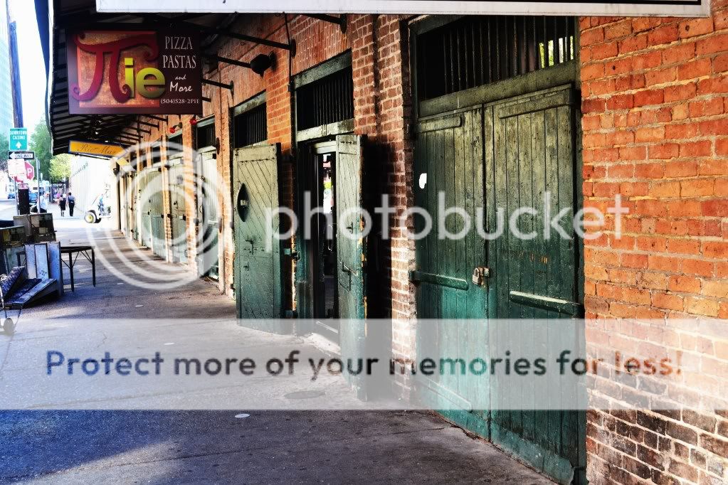 http://i409.photobucket.com/albums/pp176/JCNadal_x/DSC_0180-1.jpg
