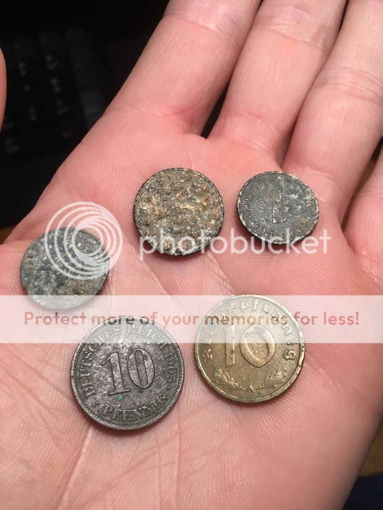 D898CE10-9B5E-4F6E-956D-7AAF3AD5E9C7_zps